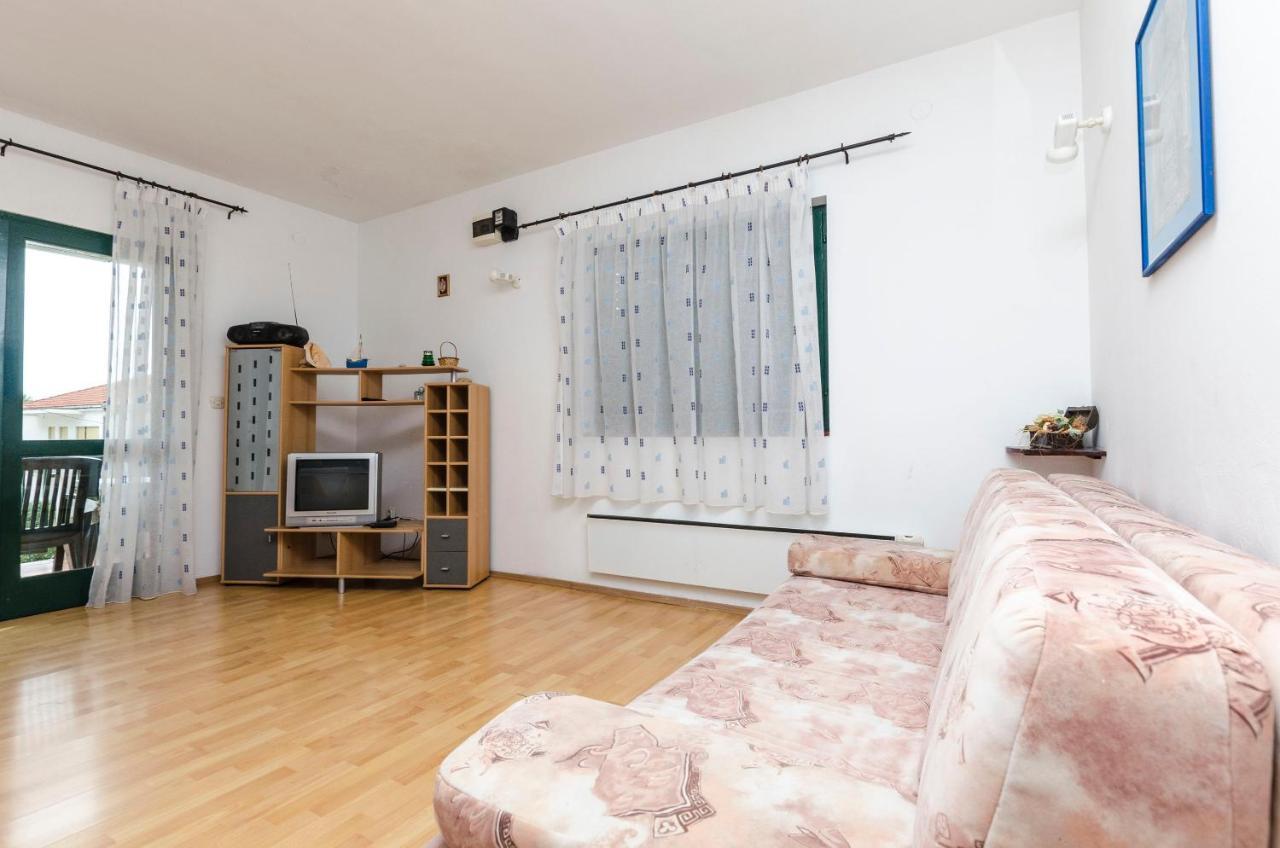 Apartments Katja Trogir Ngoại thất bức ảnh